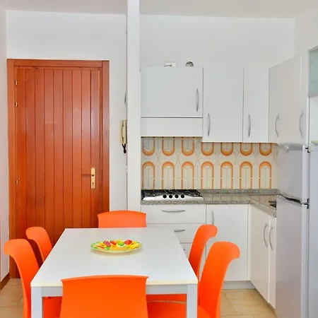 Apartamento Enjoy Our Colorful Flat With Sea View - Beahost